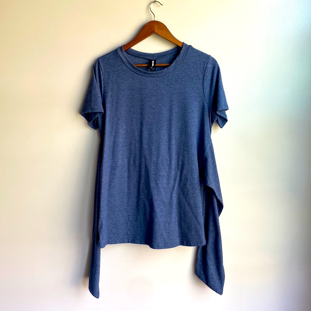 Agnes and Dora wrap top